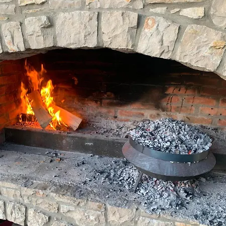 Appartement Cheerful Village With Indoor Fireplace Banja Luka